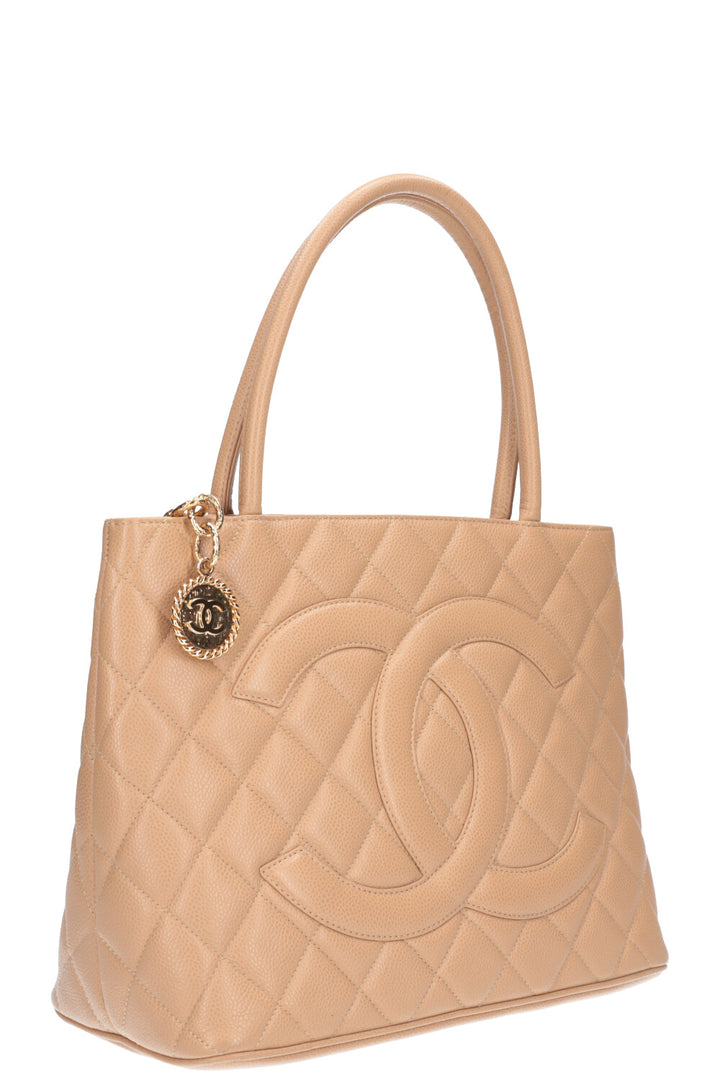 CHANEL Medaillion Tote Caviar Beige Jumbo