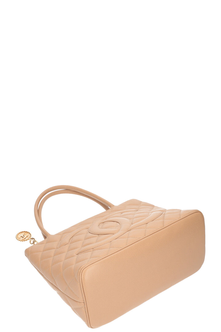 CHANEL Medaillion Tote Caviar Beige Jumbo