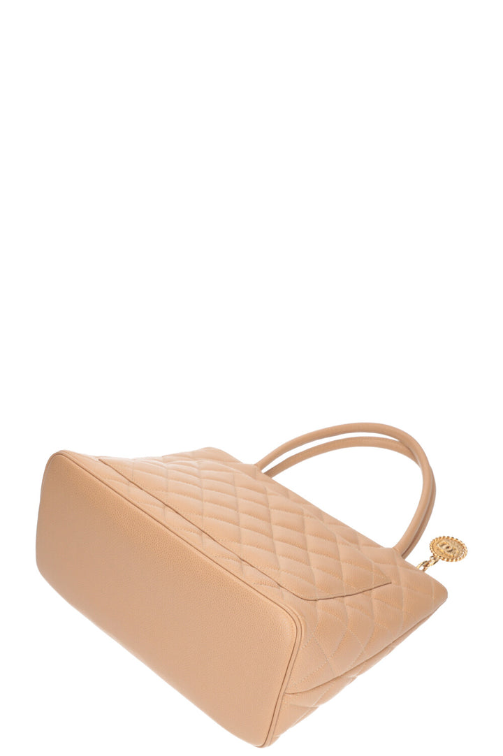 CHANEL Medaillion Tote Caviar Beige Jumbo