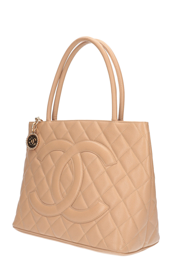 CHANEL Medaillion Tote Caviar Beige Jumbo