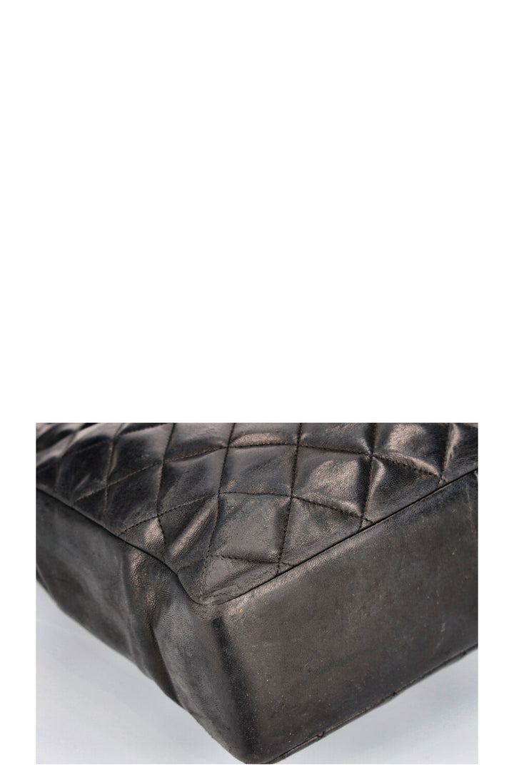 CHANEL Vintage Quilted Shopper 1986-88