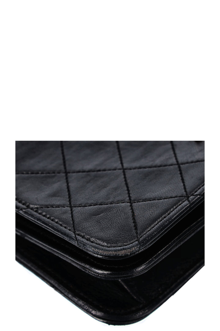 CHANEL Vintage Mini sac à rabat complet Noir