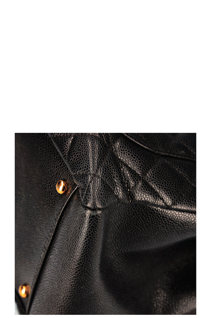 CHANEL GST XL Caviar Black