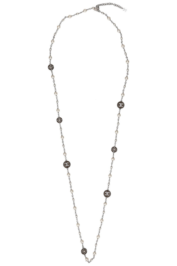 CHANEL Collier Perles Automne 2010