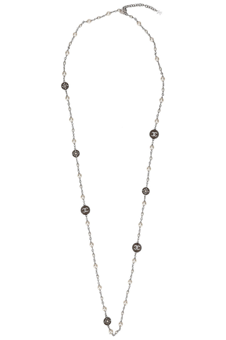 CHANEL Necklace Pearls Fall 2010