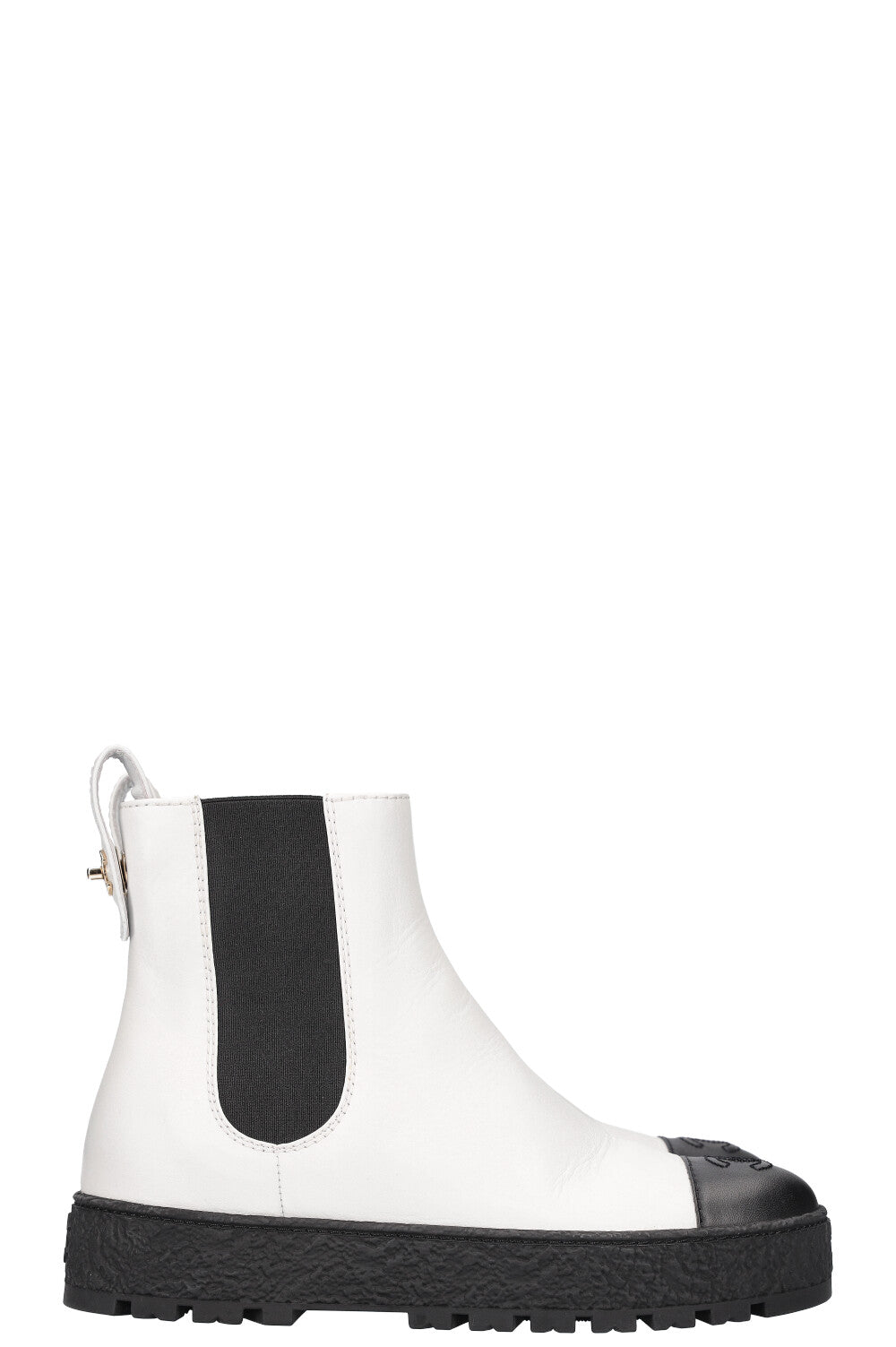 CHANEL Boots Black &amp; White FW21/22