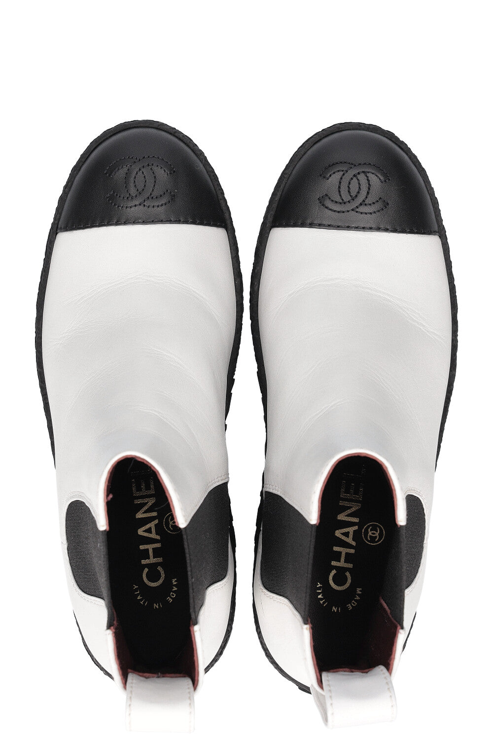 CHANEL Boots Black &amp; White FW21/22