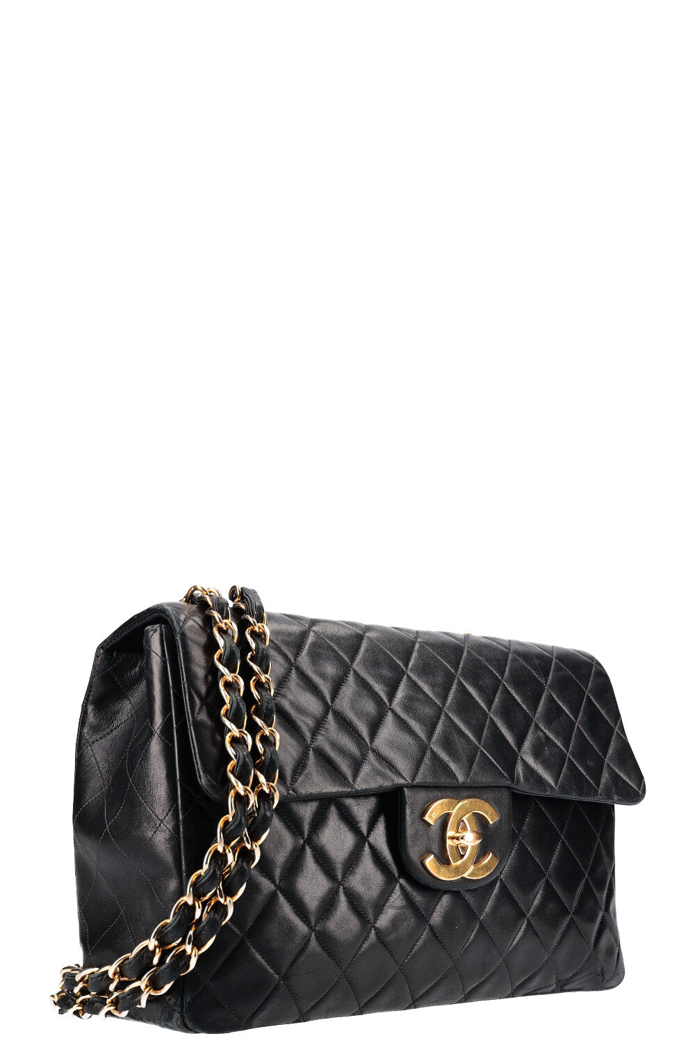 Chanel maxi flap price store