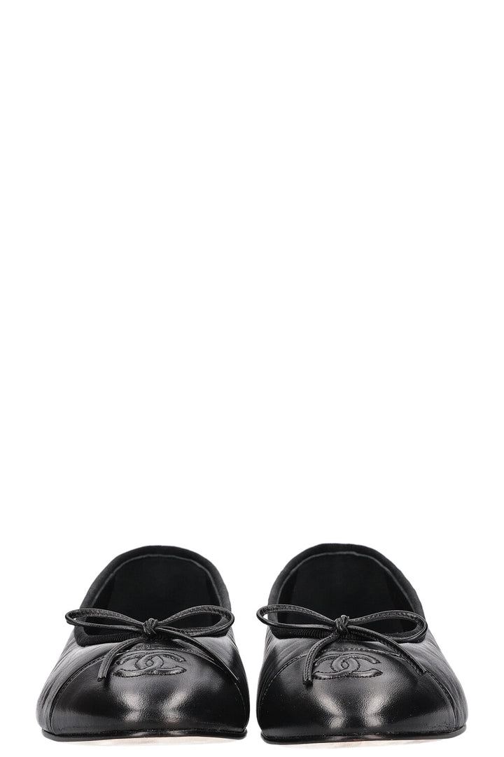 CHANEL Ballerines Classiques Noir