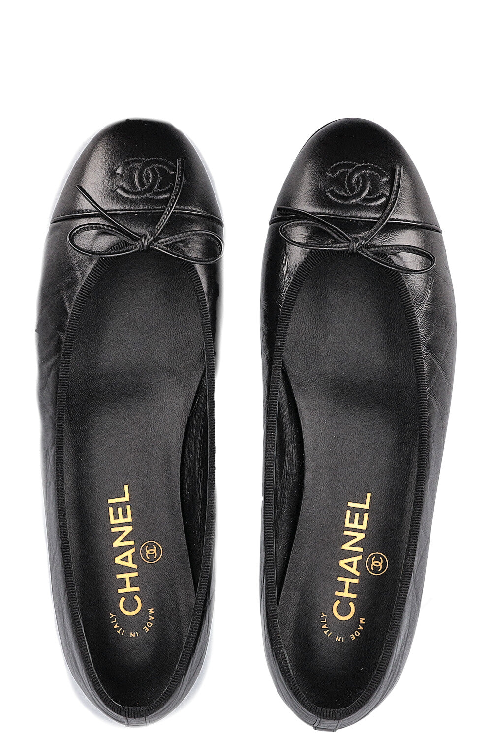 Chanel ballerinas in black patent calf leather 37 , sold with box and  dustbag . Perfect condition , Never used