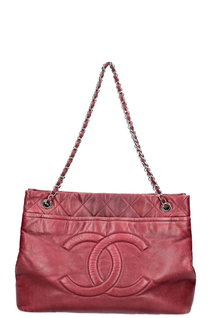 CHANEL Timeless CC Soft Tote Bordeaux