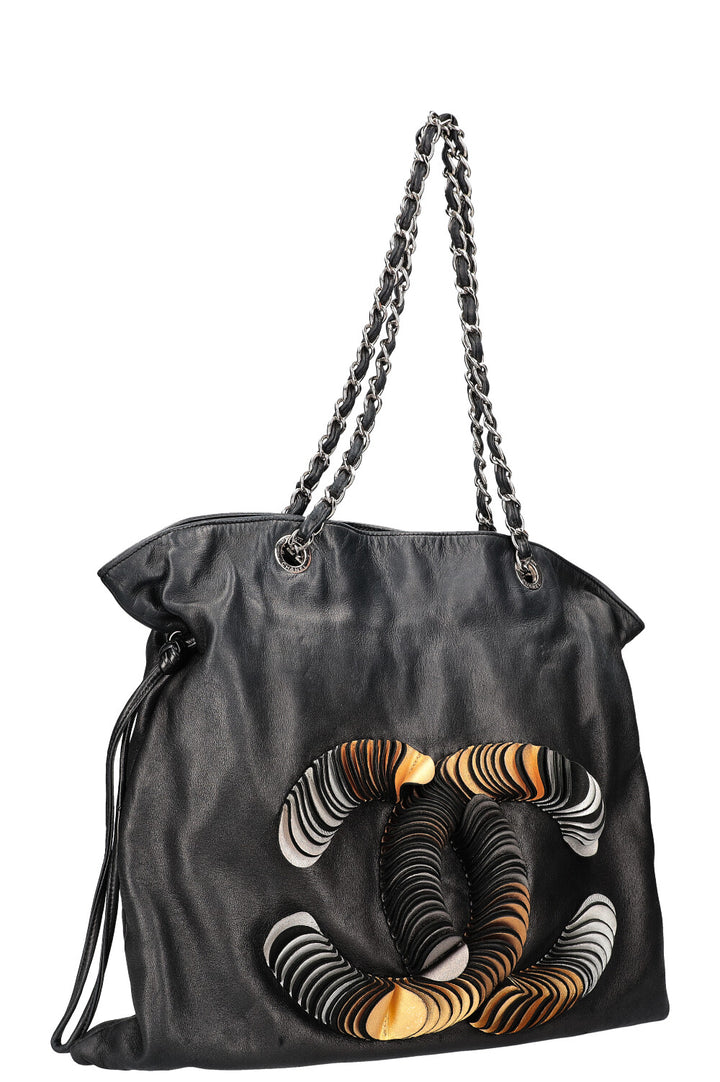 CHANEL CC Disc Bon Bon Cabas Noir