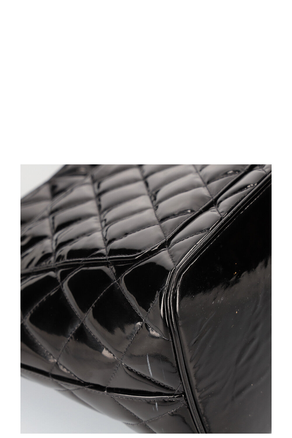 CHANEL Medaillon Tote Patent Black 2002