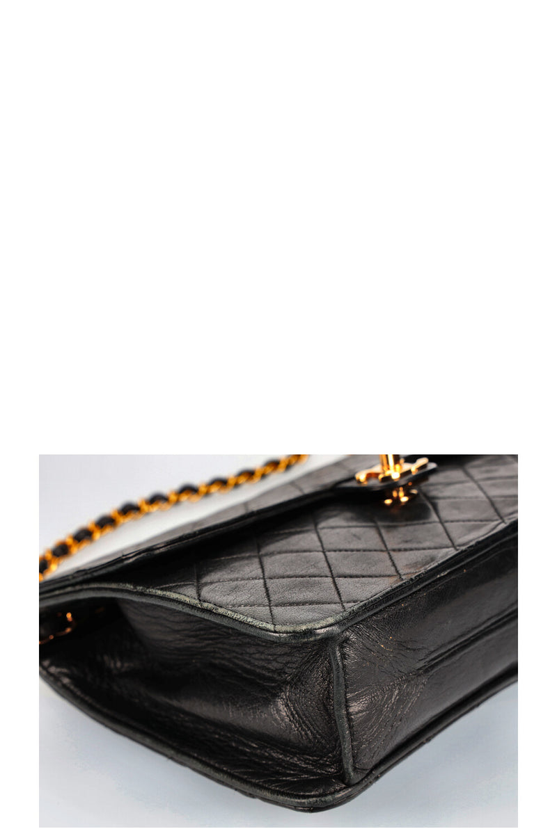 CHANEL Single Flap Bag Black