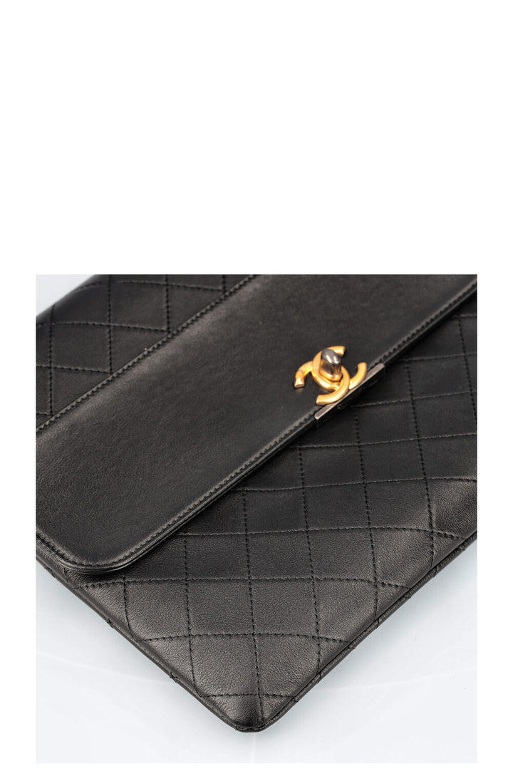 CHANEL Clutch Quilted Black