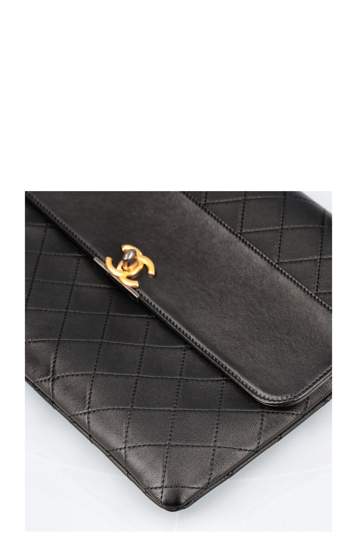 CHANEL Clutch Quilted Black