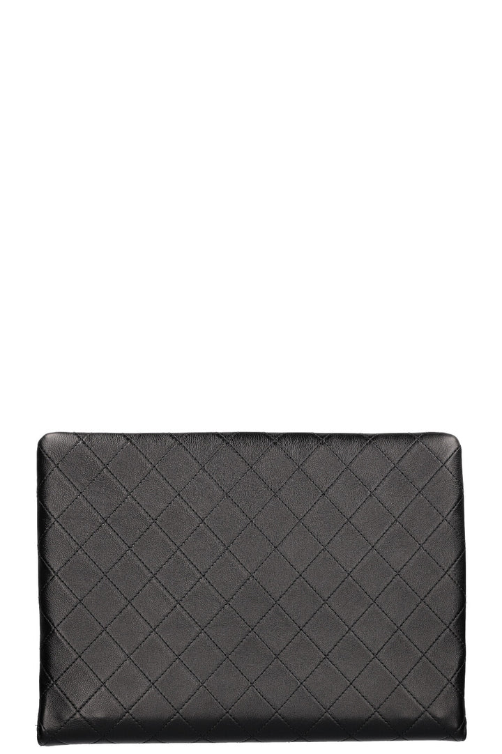 CHANEL Clutch Quilted Black