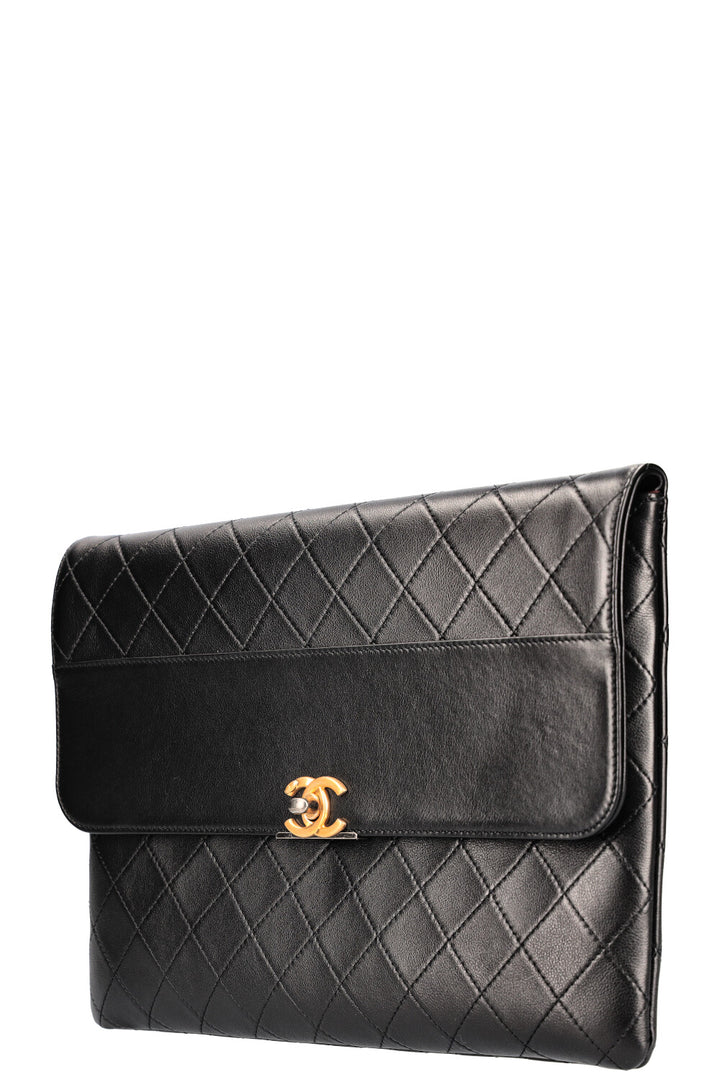 CHANEL Clutch Quilted Black