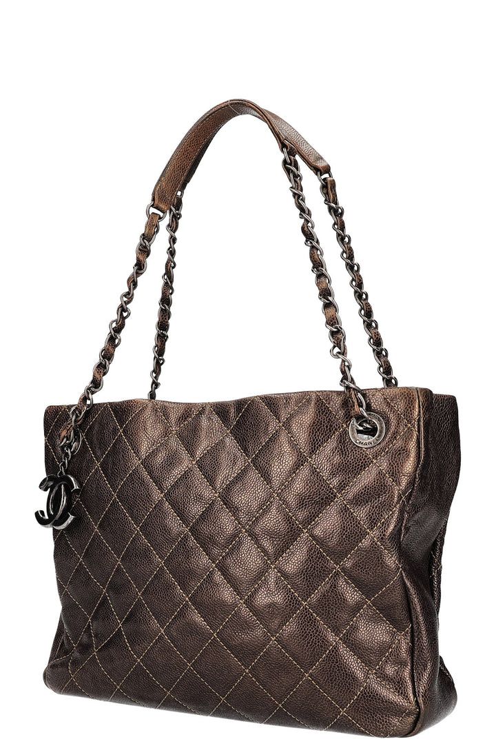 CHANEL Chic Shopping Tote Caviar Khaki