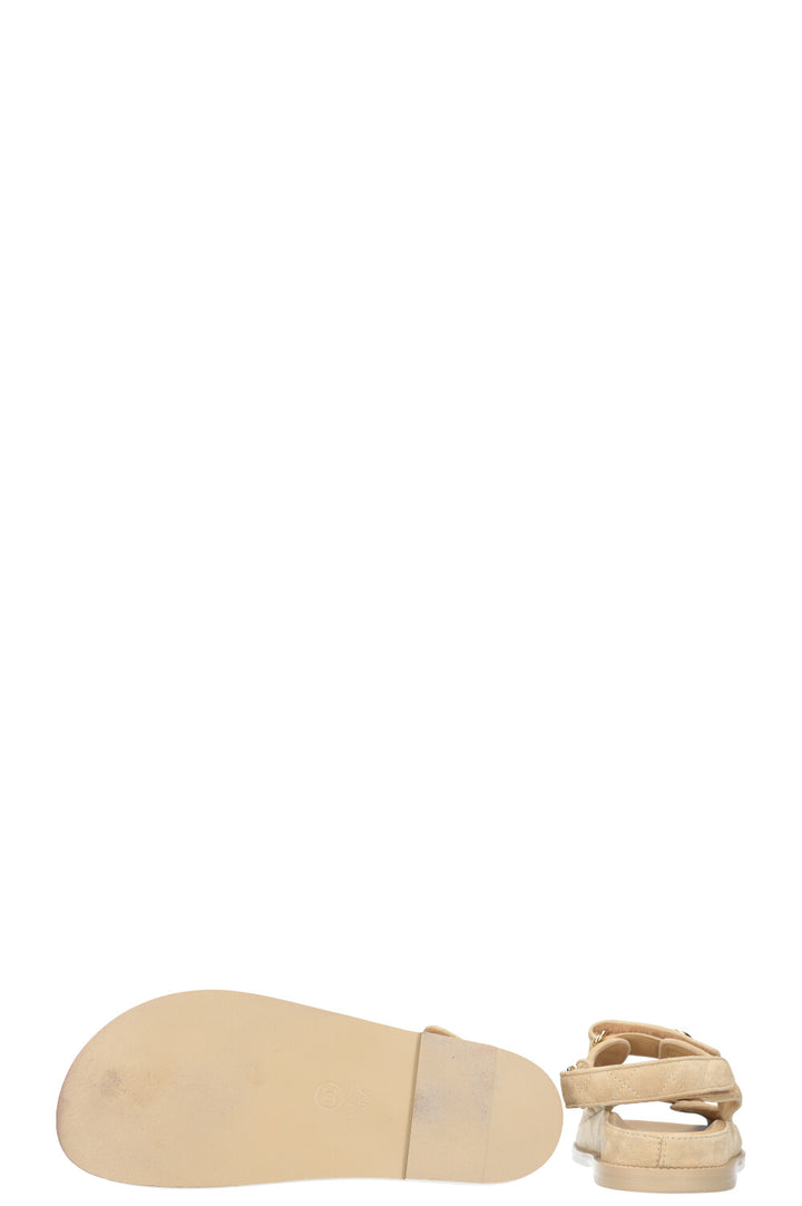 CHANEL Dad Sandales Daim Beige