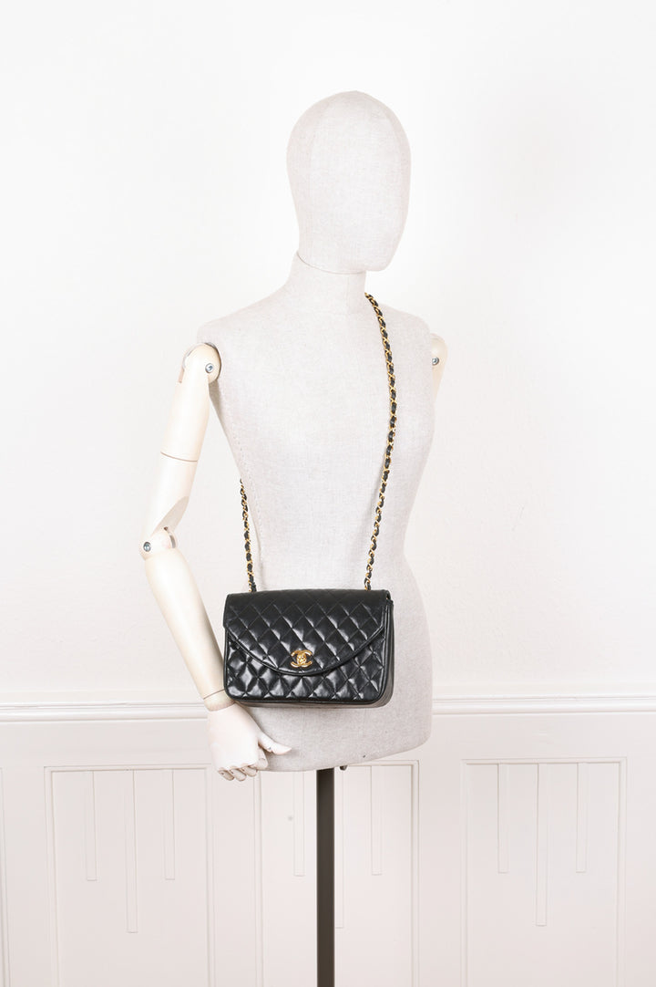 CHANEL Single Flap Bag Black