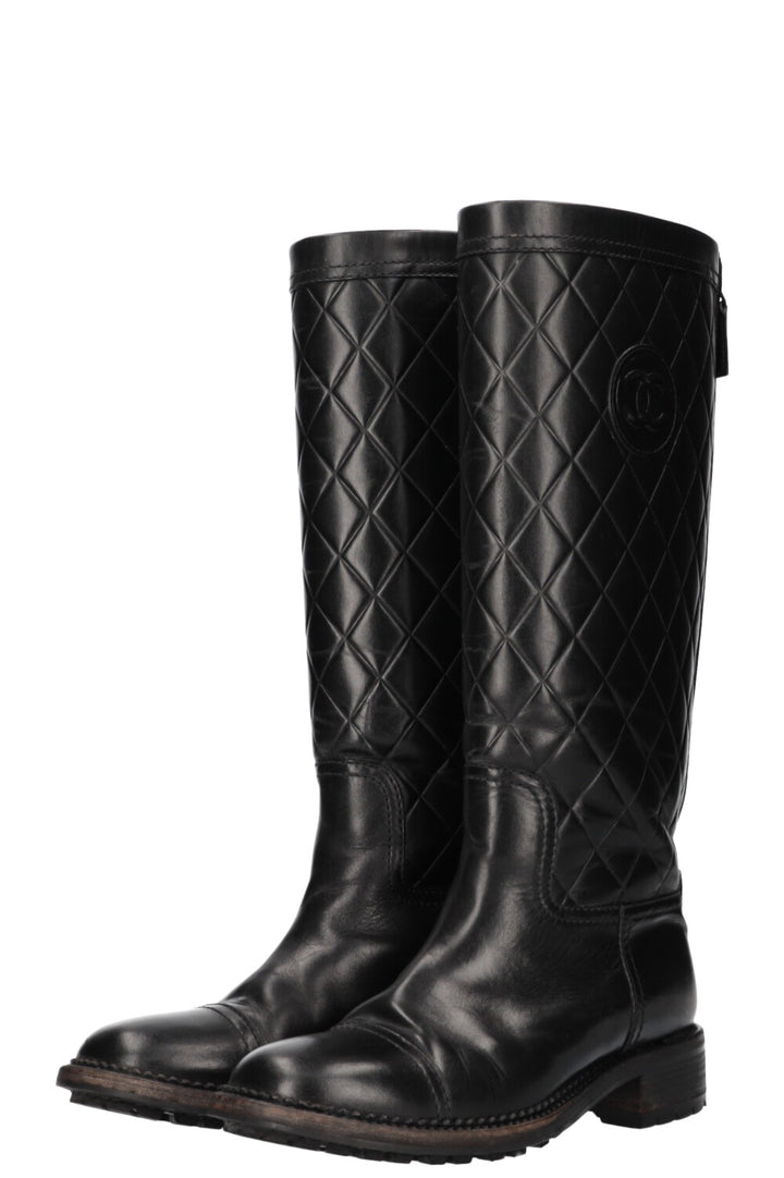 CHANEL quilted boots