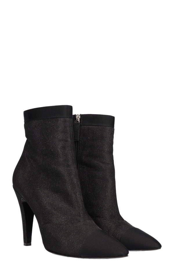 CHANEL bottes à paillettes