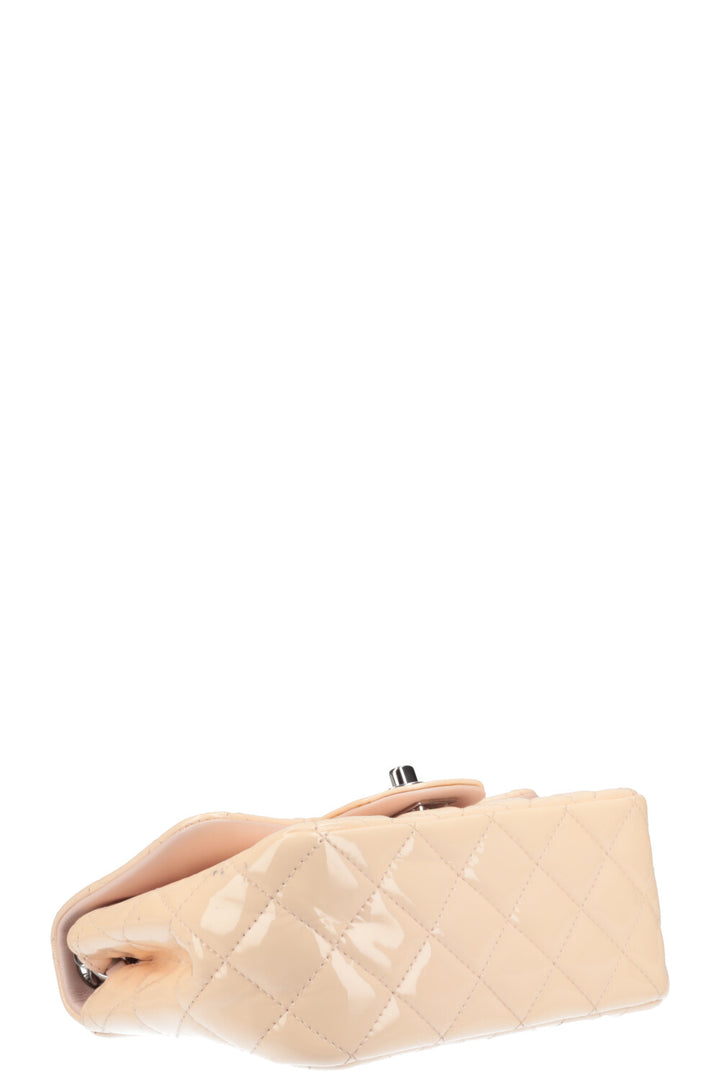 CHANEL Square Single Flap Patent Nude