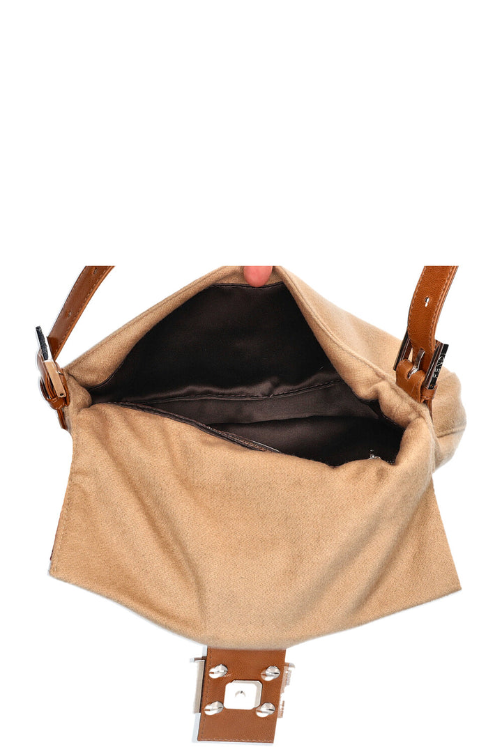 FENDI Sac Baguette Beige