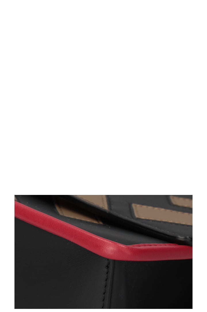 FENDI Kan IF Bag Logo Print Beige, Rouge et Noir