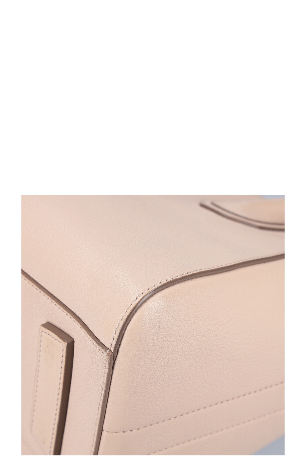 GIVENCHY Small Antigona Beige