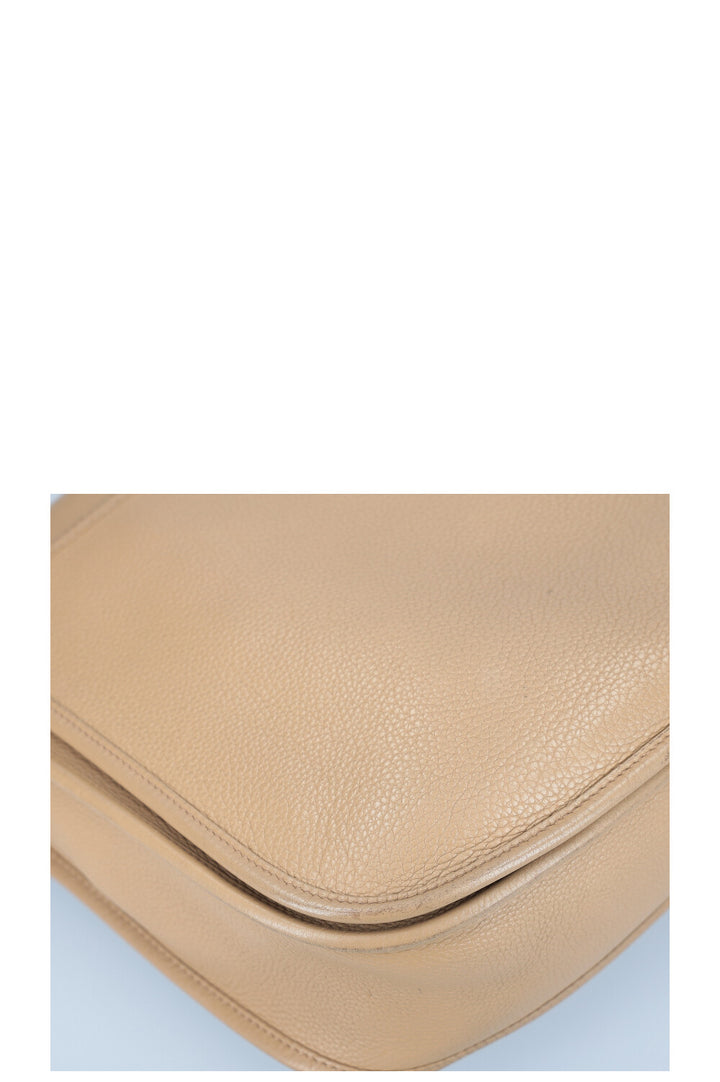 HERMÈS Evelyne II Bag Clemence Leather Beige
