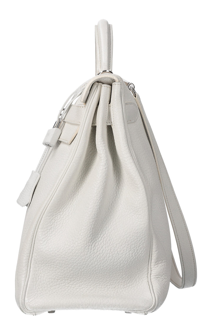 HERMÈS Kelly 40 Clemence Blanc