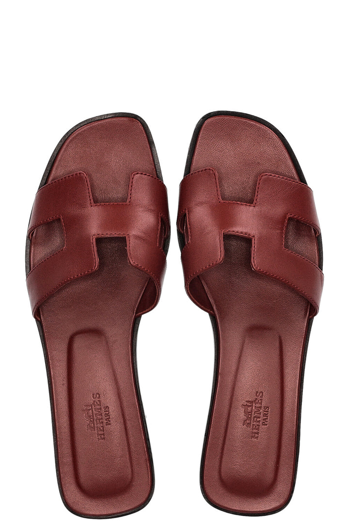 HERMES Oran Flats Burgundy