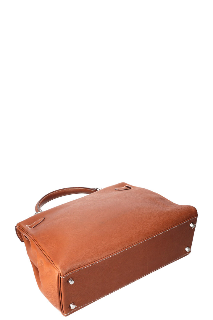 HERMÈS Kelly 32 Barenia Faubourg