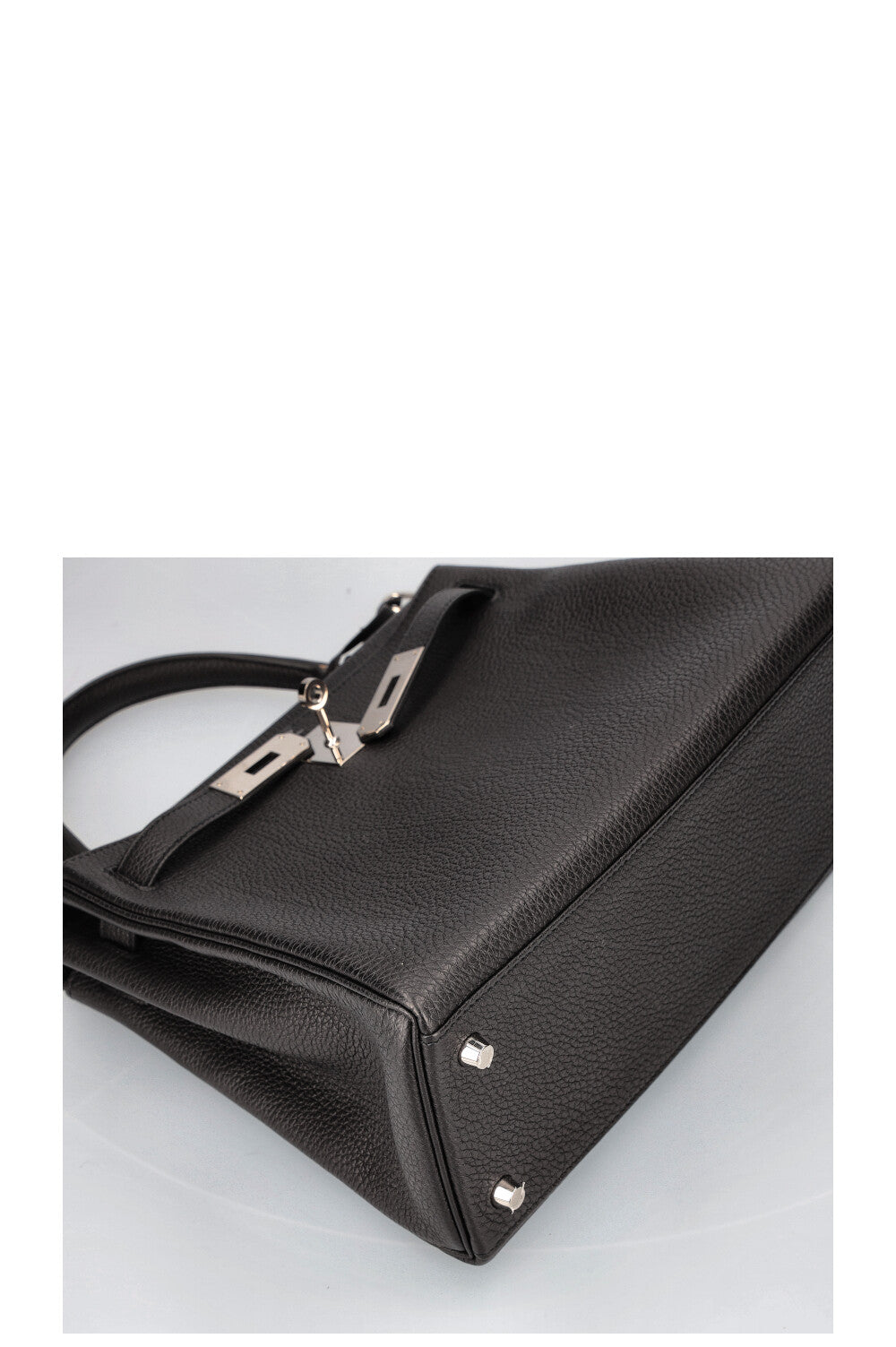 HERMÈS Horseshoe Kelly 28 Togo