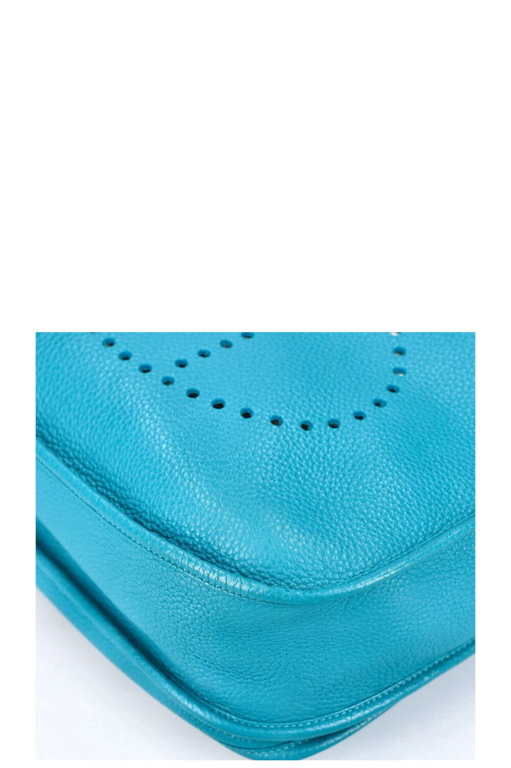 HERMÈS Evelyne GM Clemence Turquoise