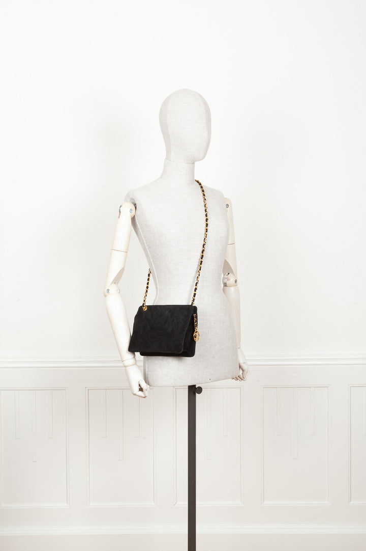 CHANEL Vintage Chevron Bag 1991