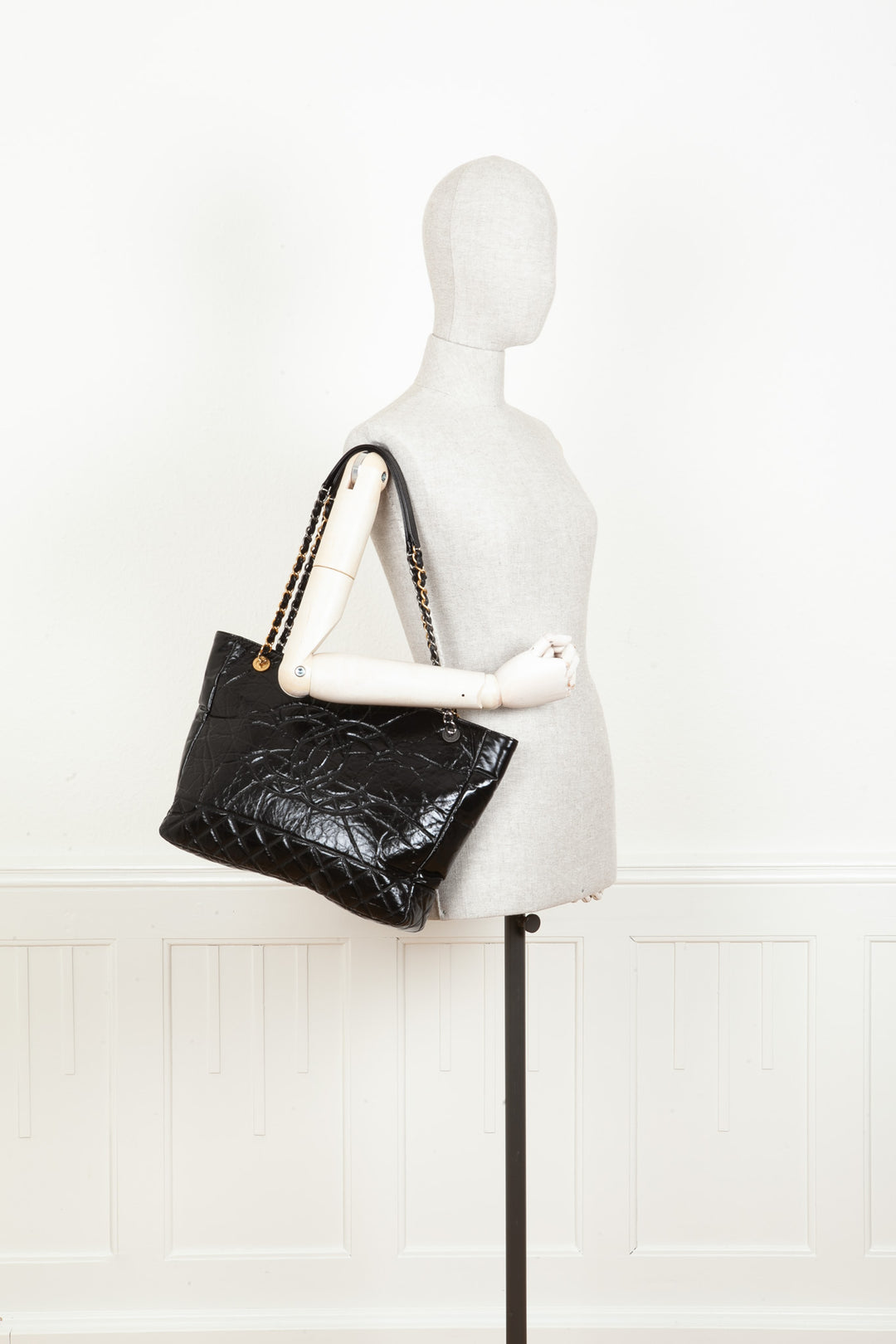 CHANEL Shopper Aged Calfskin 2020
