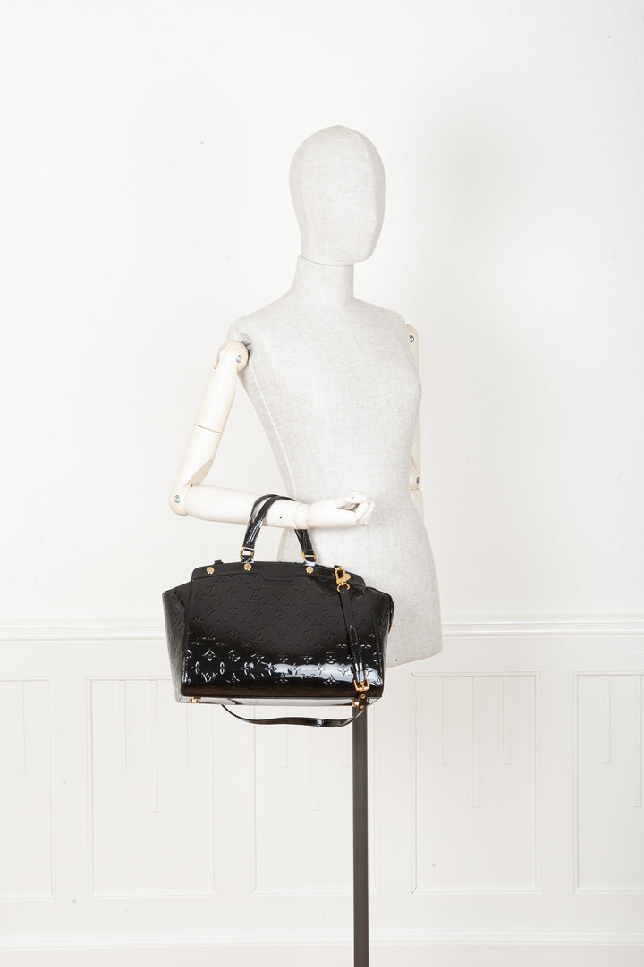LOUIS VUITTON Brea Bag MM Vernis Noir