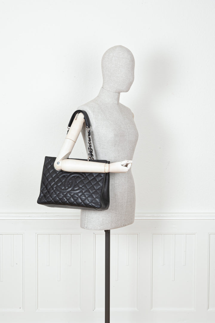 CHANEL Sac TPS Caviar Noir