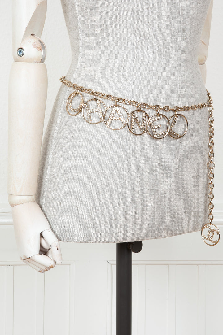 CHANEL Ceinture à chaîne avec logo Cristaux d'or 2019