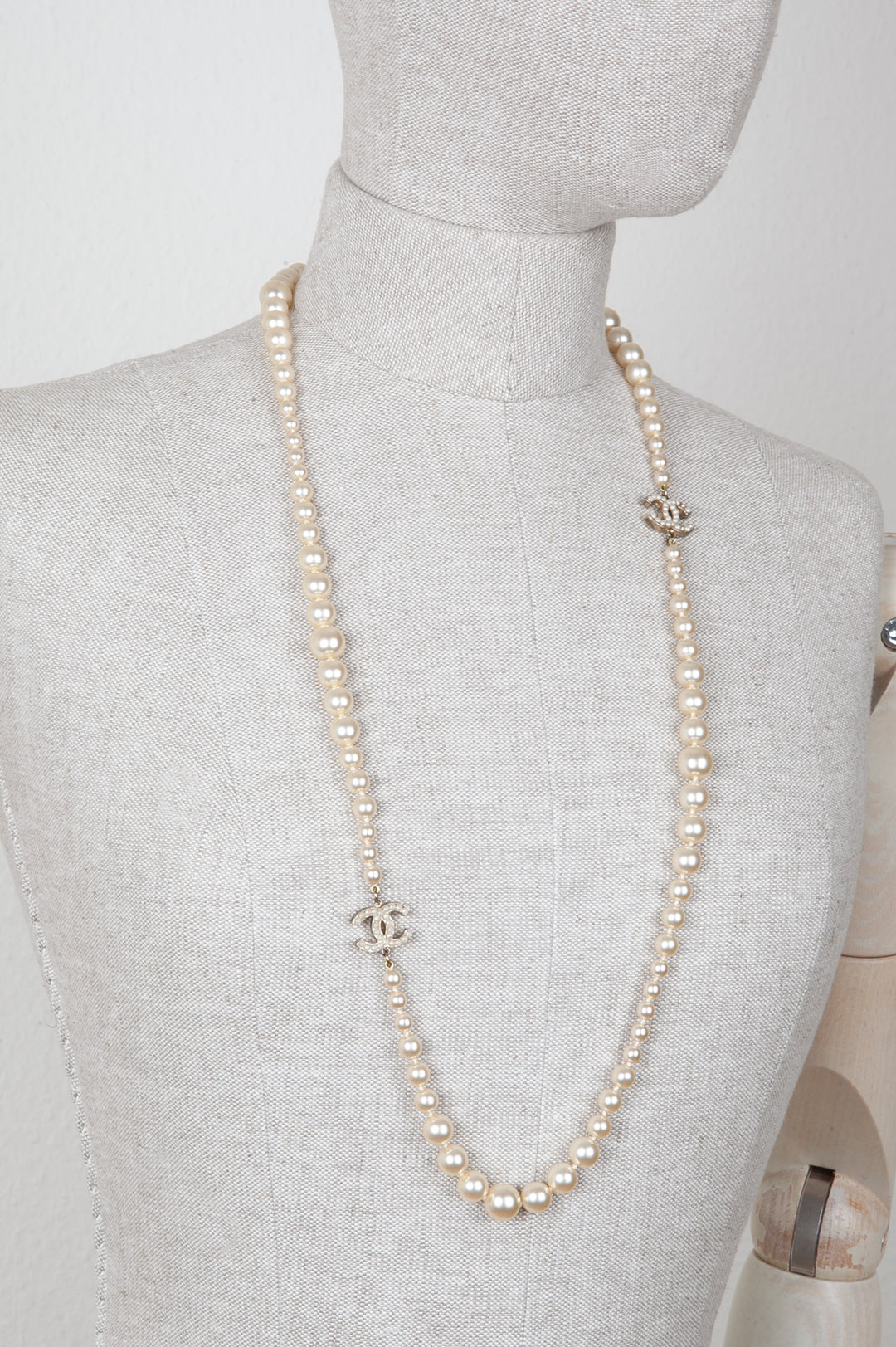 CHANEL Necklace Pearls 2005