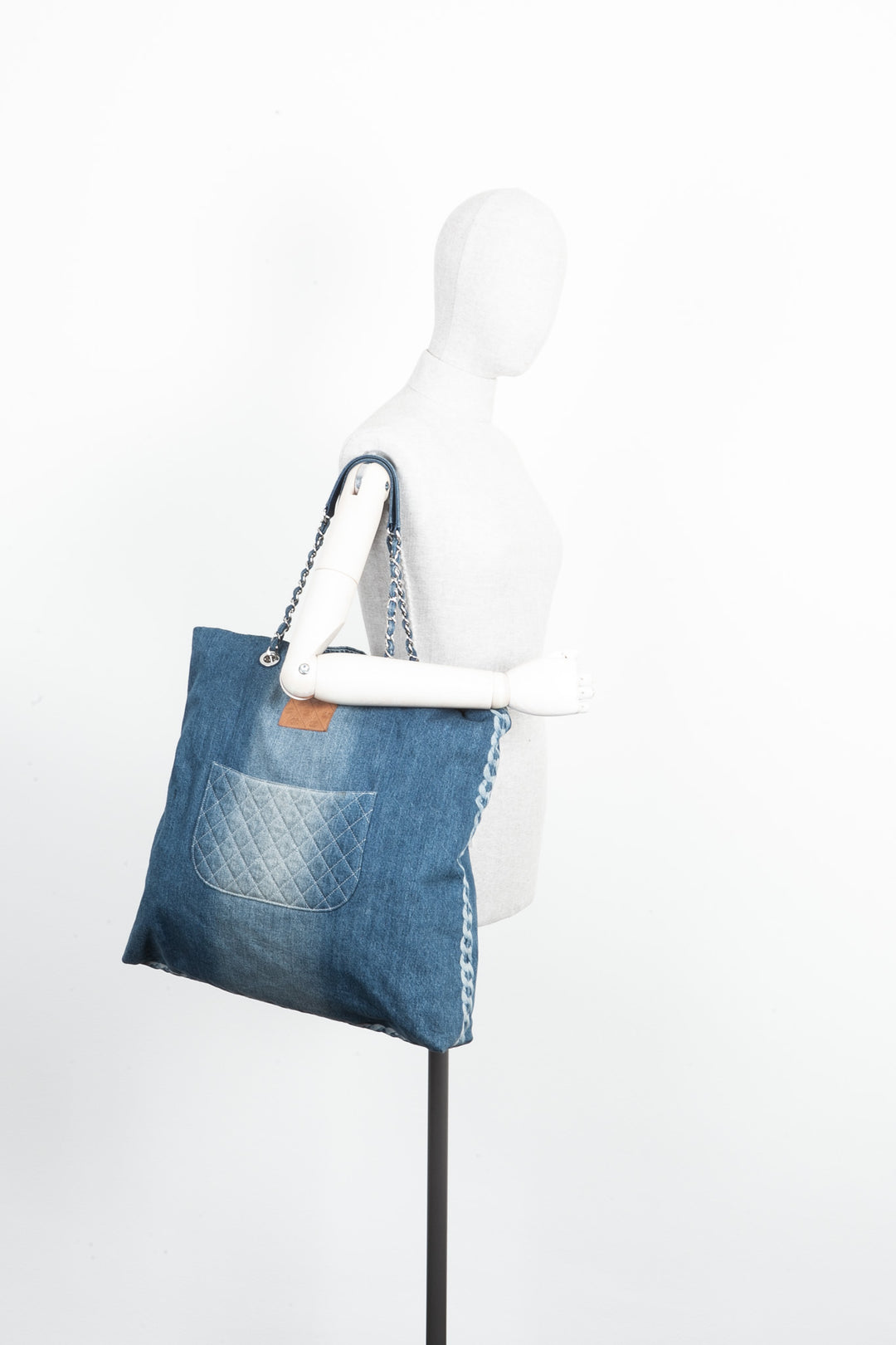 CHANEL Denim Shopper Blue