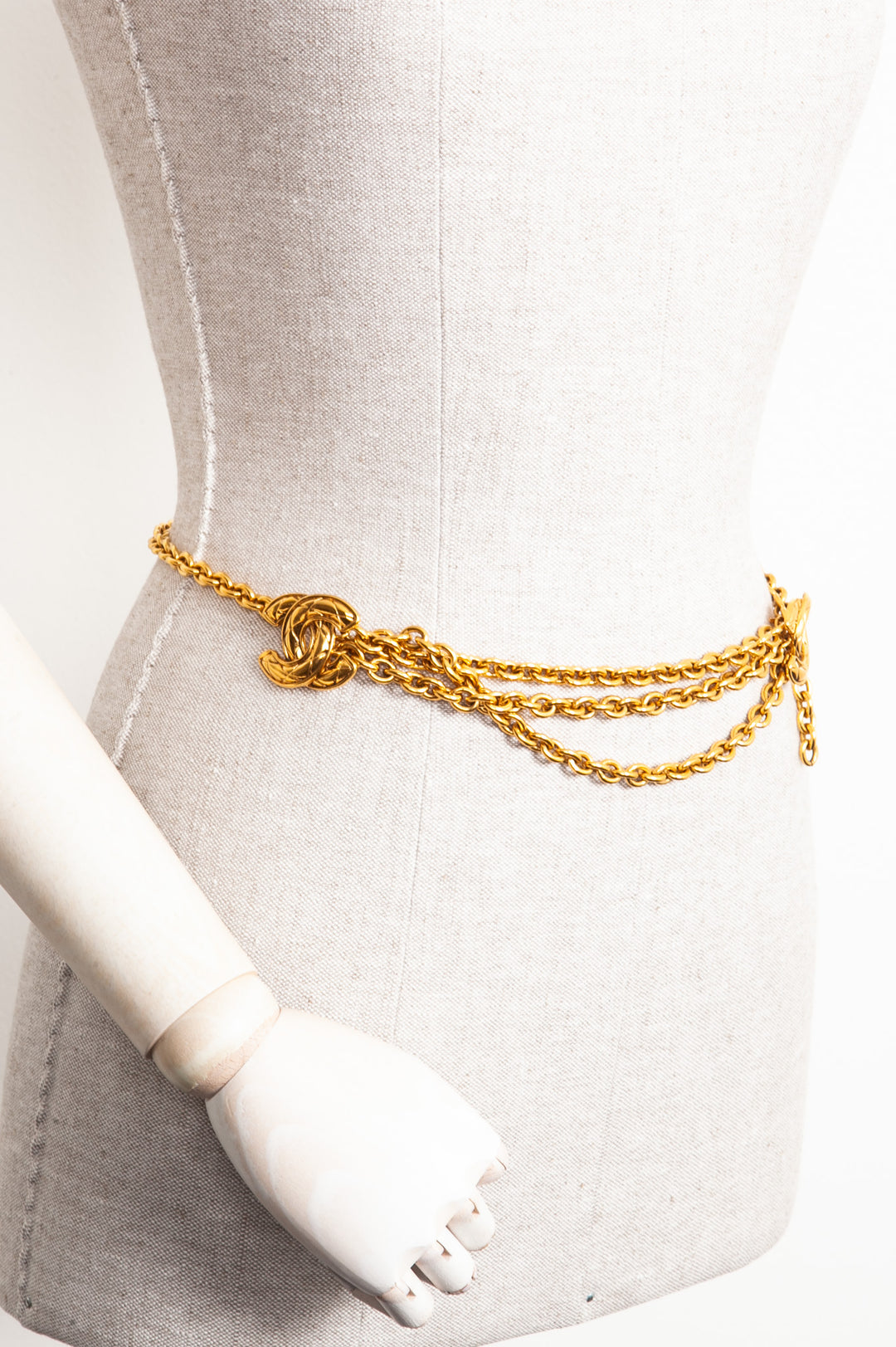 CHANEL Ceinture CC matelassée vintage Or