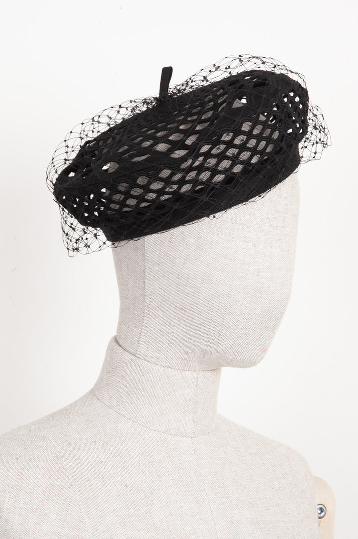 CHRISTIAN DIOR Arty Veil Beret Hat Black