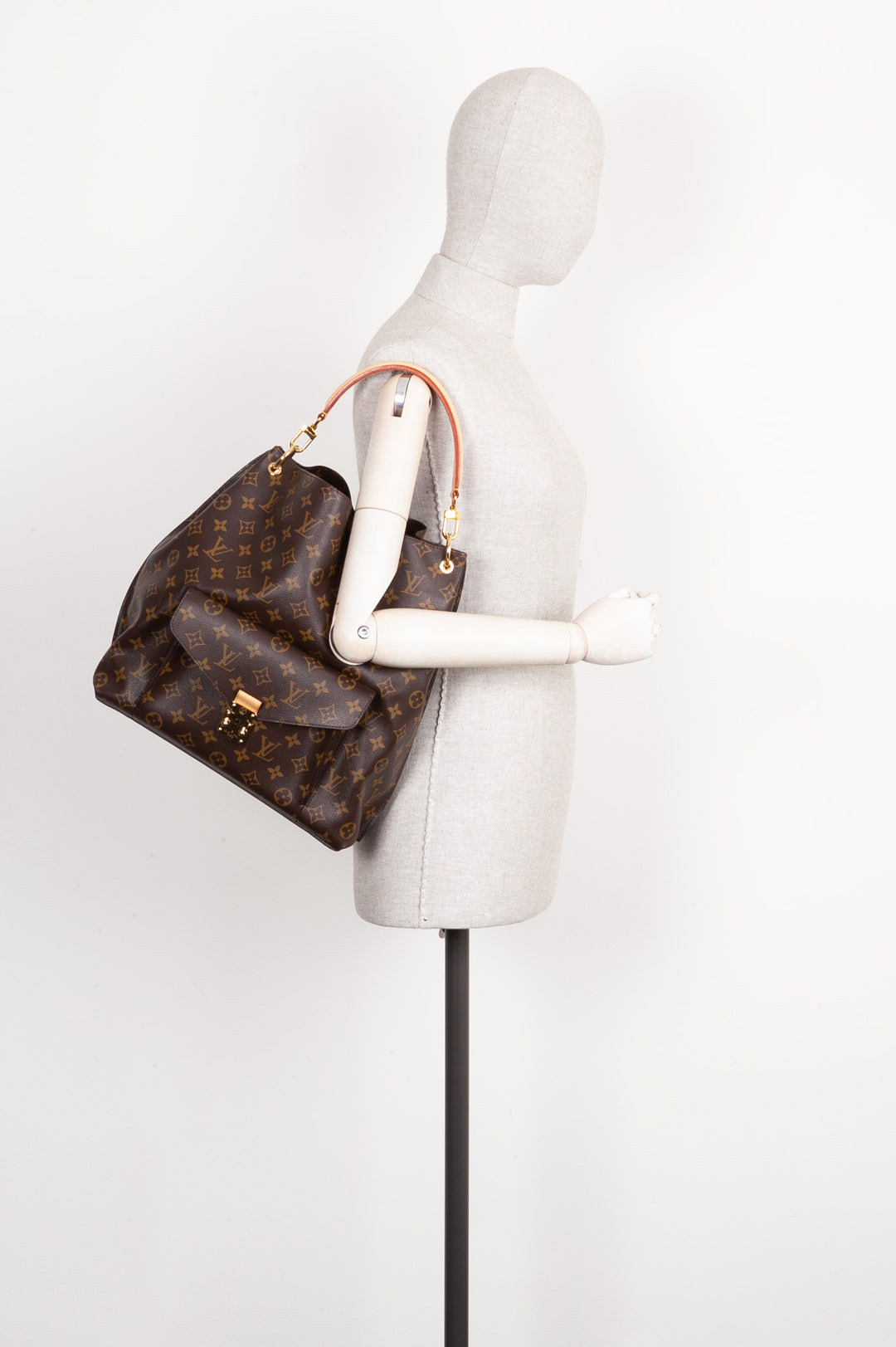 LOUIS VUITTON Metis Shoulder Bag MNG