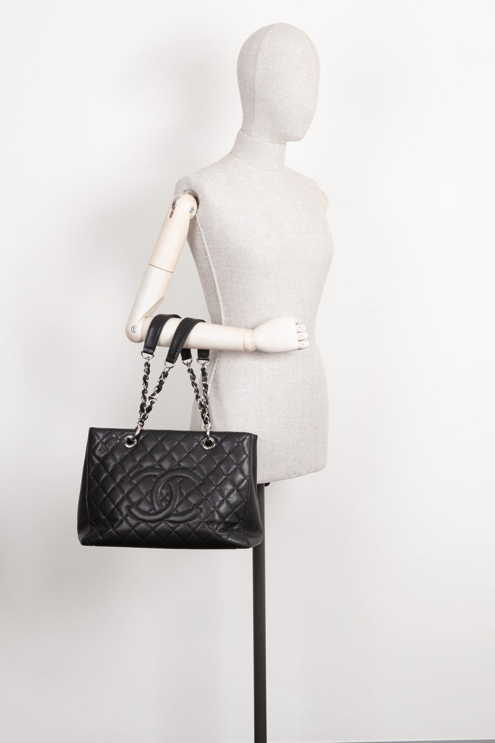 CHANEL GST Tote Bag Caviar Black