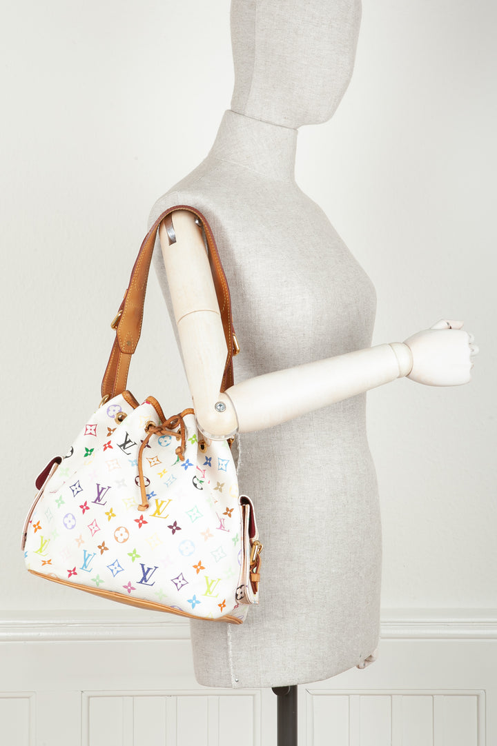 LOUIS VUITTON Petit Sac Noé Monogram