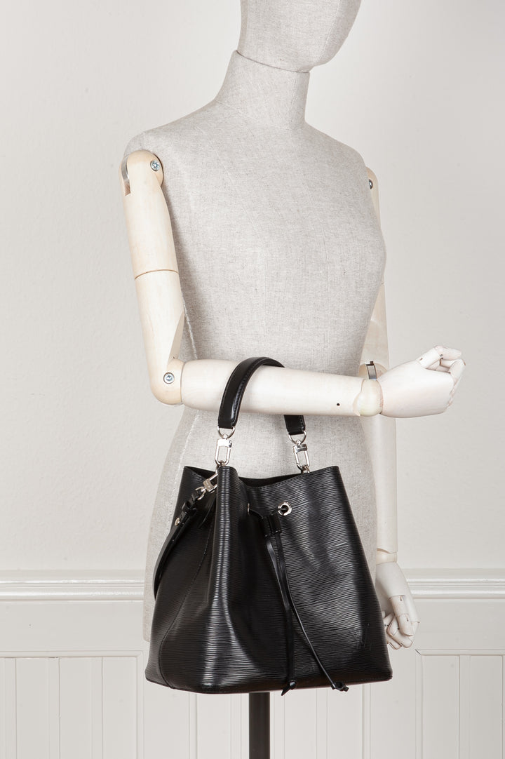 LOUIS VUITTON Néo Noé Black